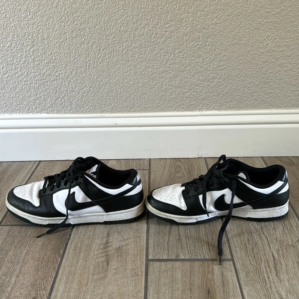 Nike Dunk Black/White - Picture 5 of 7